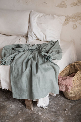 Antoinette linen dress, pastel green