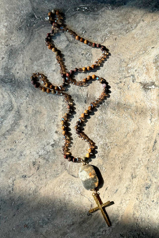 Karen necklace, amber