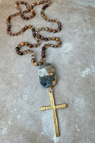 Karen necklace, amber