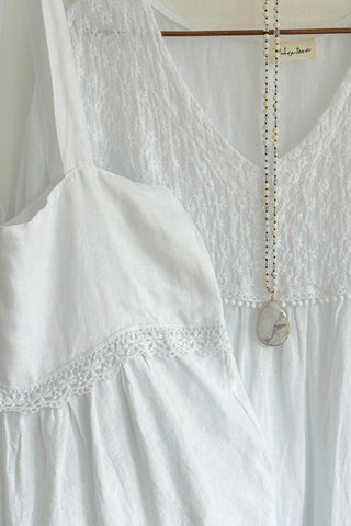 Lace romance linen bag, white