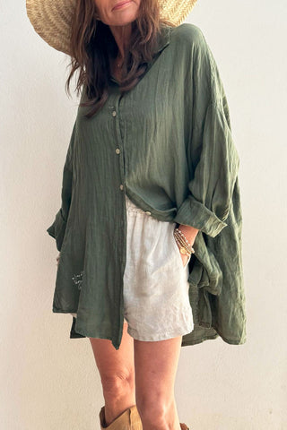 Urban oversize linen shirt, camo green